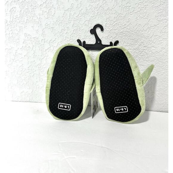 Disney Star Wars Baby Grogu/Yoda Green Slippers Size L 9-10 The Mandalorian New - Picture 6 of 6
